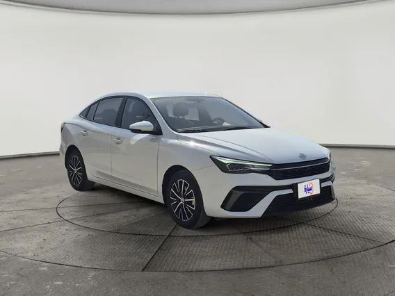 MG 5 STD New Shape 2025 