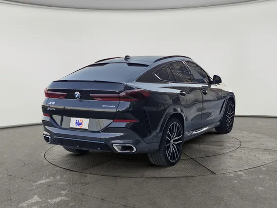 بي ام دبليو الفئة اكس 6 xDrive 40i 2021 