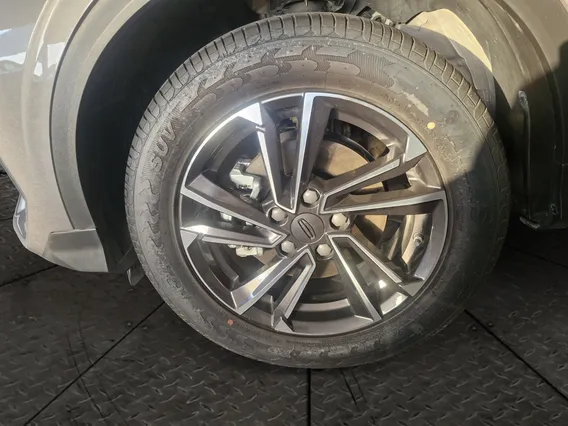 Geely Coolray Basic GS 2025 