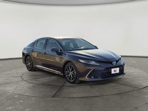 Toyota Camry  GLE HEV  2023 