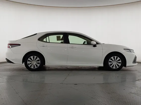 Toyota Camry  LE 2022 