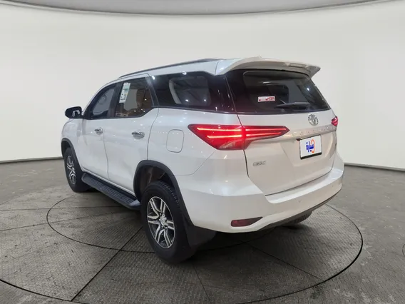 Toyota Fortuner GX 2024 دبل