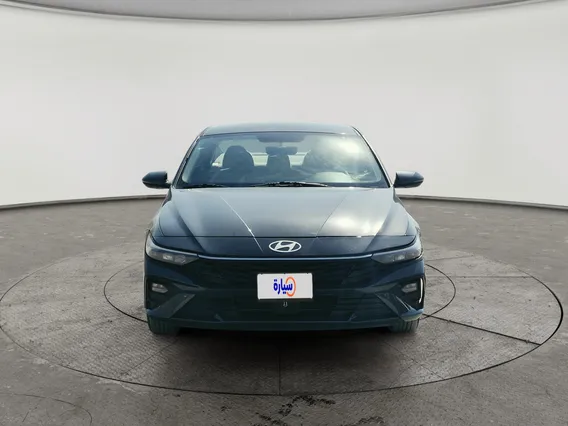 Hyundai Elantra Smart 2024 