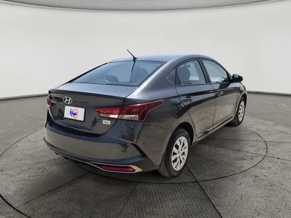 Hyundai Accent Smart 2023 