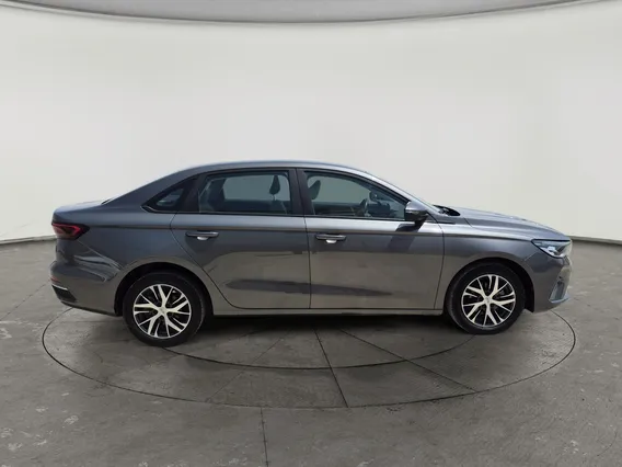 Geely Emgrand GS 2024 