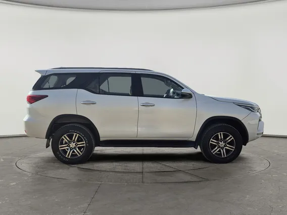 Toyota Fortuner VX 2024 دبل