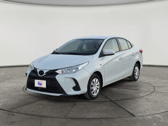Toyota Yaris  Y 2022 