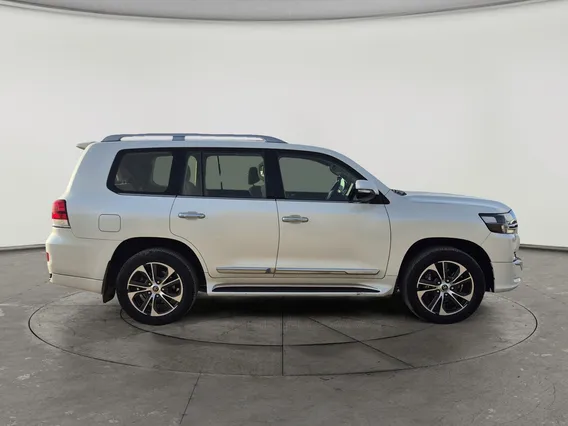 تويوتا لاندكروزر GXR Grand Touring 2020 دبل