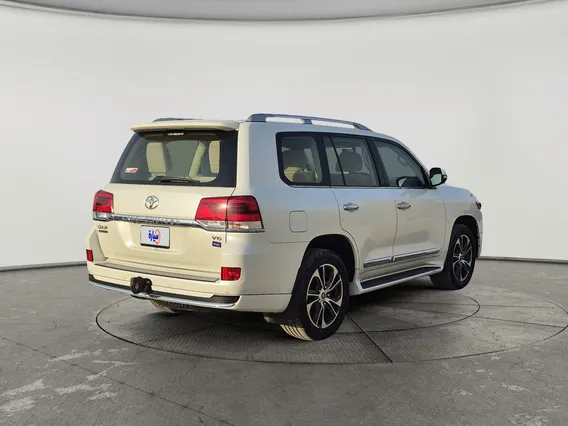 تويوتا لاندكروزر GXR Grand Touring 2020 دبل