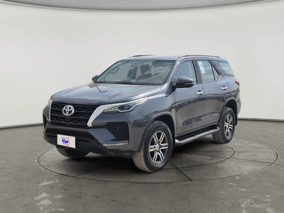 Toyota Fortuner GX2 4x4 Diesel 2023 دبل
