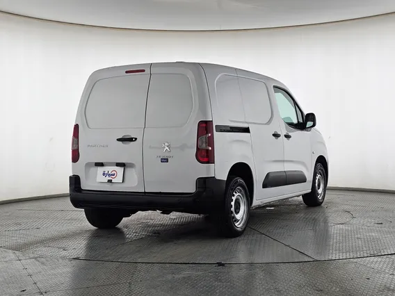 بيجو بارتنر Short van 2023 