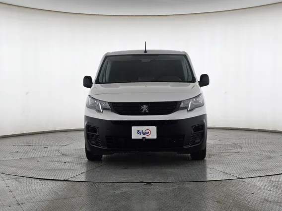 بيجو بارتنر Short van 2023 