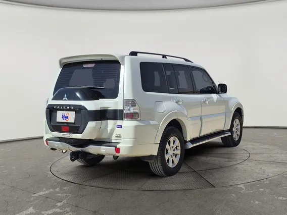 ميتسوبيشي باجيرو GLS 4Doors 2019 دبل