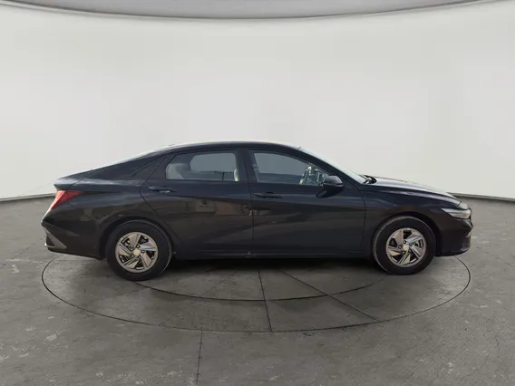 Hyundai Elantra Fleet 2025 