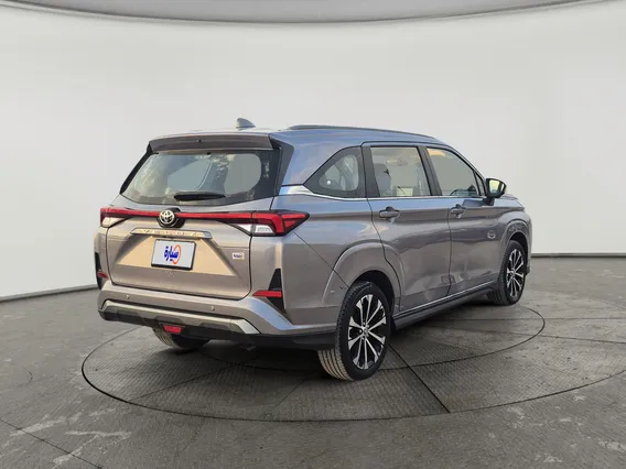 Toyota Veloz GLX 2024 