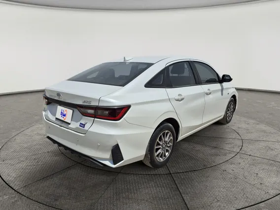 Toyota Yaris  Y 2024 