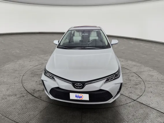 تويوتا كورولا XLI Executive Moonroof 2023 