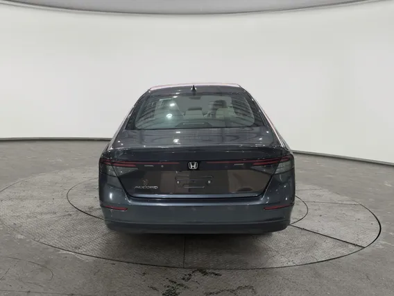 هوندا اكورد LX 2025 