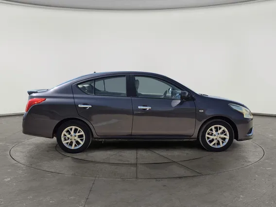 Nissan Sunny SV Comfort 2023 