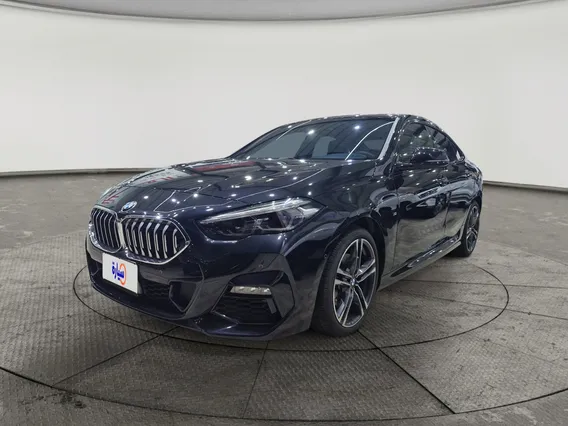 بي ام دبليو الفئة الثانية 218i 2024 