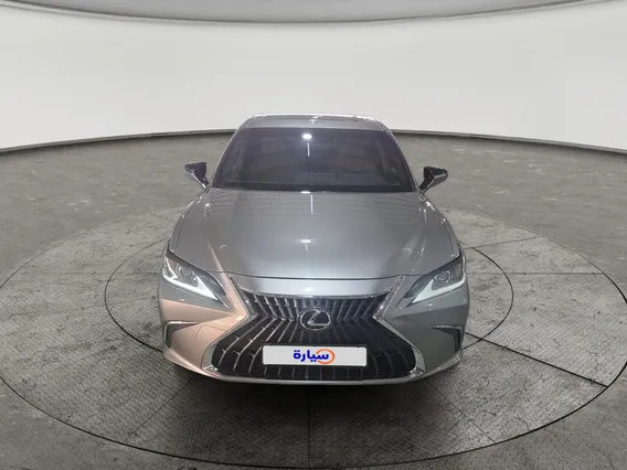 Lexus ES 300 H 2025 