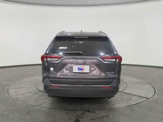 Toyota RAV4 LE 2025 