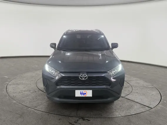 Toyota RAV4 LE 2025 