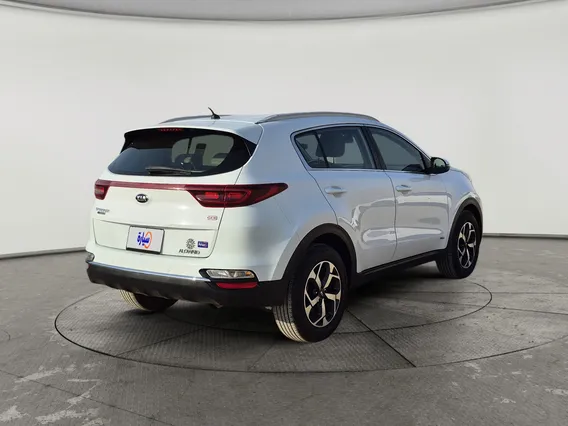 Kia Sportage LX 2021 دبل