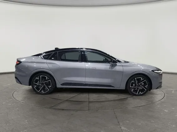 Ford Taurus Titanium New Shape 2026 