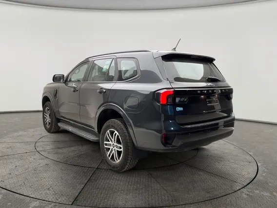 Ford Everest XLS 2025 دبل