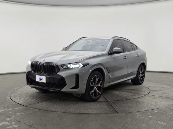 بي ام دبليو الفئة اكس 6 xDrive 40i 2025 