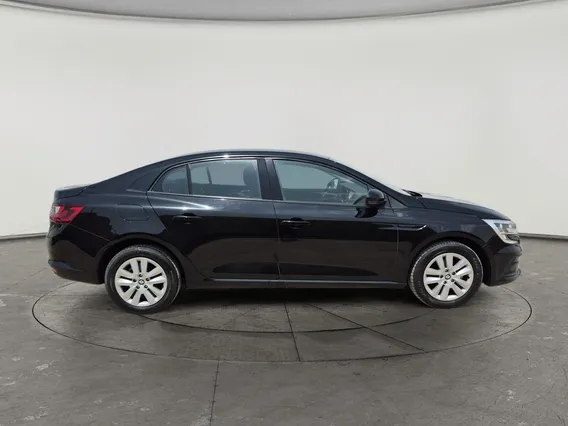 Renault Megane PE 2024 