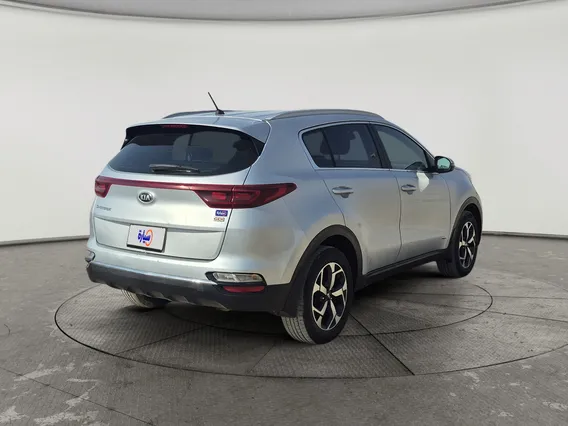 Kia Sportage LX 2022 دبل