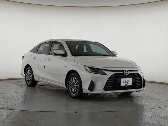 Toyota Yaris  Y 2023 