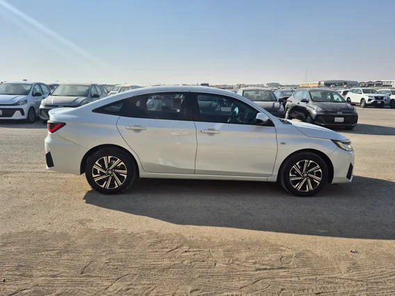 Toyota Yaris  Y Plus 2026 