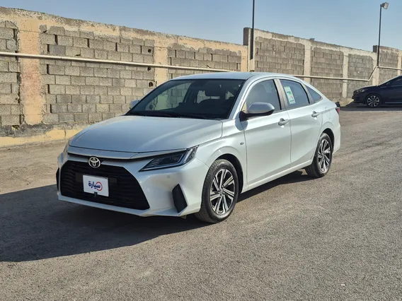 Toyota Yaris  Y Plus 2026 
