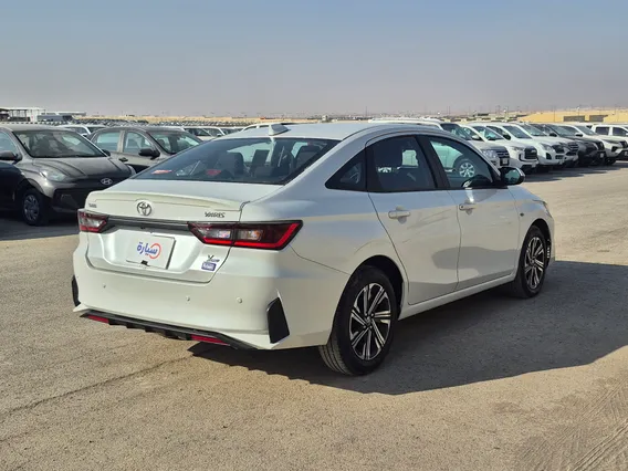 Toyota Yaris  Y Plus 2026 