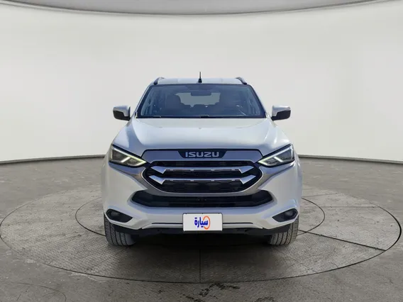 Isuzu MU Full 2023 دبل