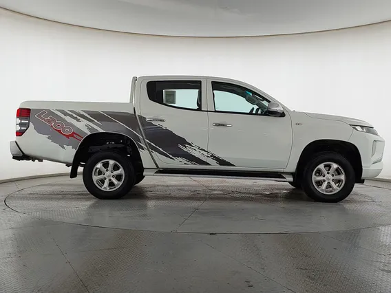 Mitsubishi L200 Double Cap 2022 دبل