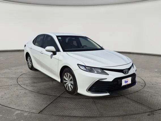 Toyota Camry  LE 2022 
