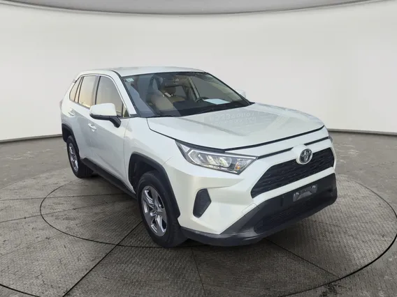 Toyota RAV4 LE 2022 