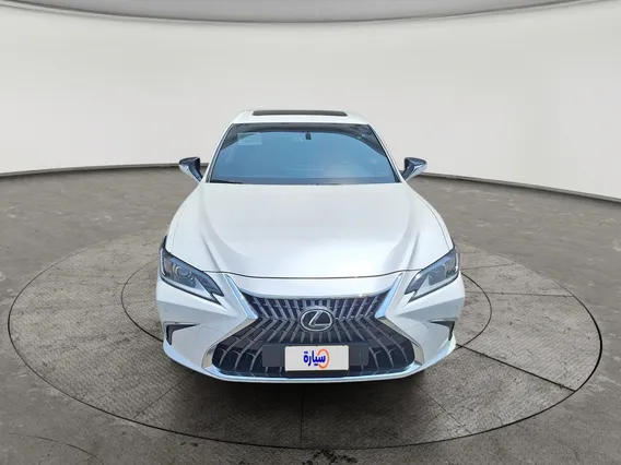 Lexus ES 250 2025 