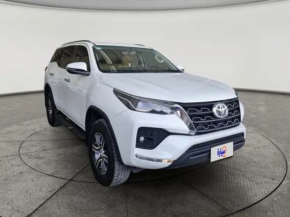 Toyota Fortuner VX 2023 دبل