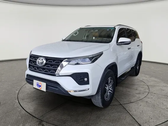 Toyota Fortuner VX 2023 دبل