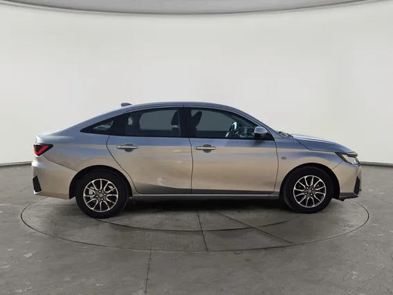 Toyota Yaris  Y 2023 