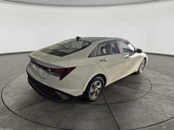 Hyundai Elantra Fleet 2025 