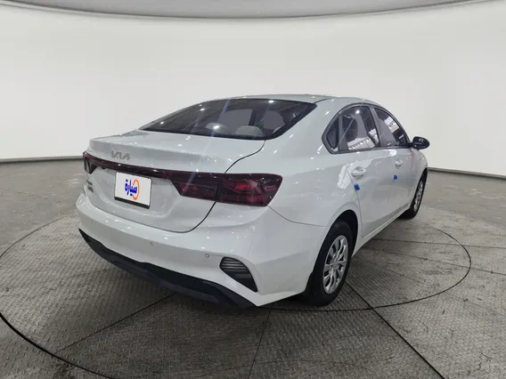 Kia Cerato L 2023 