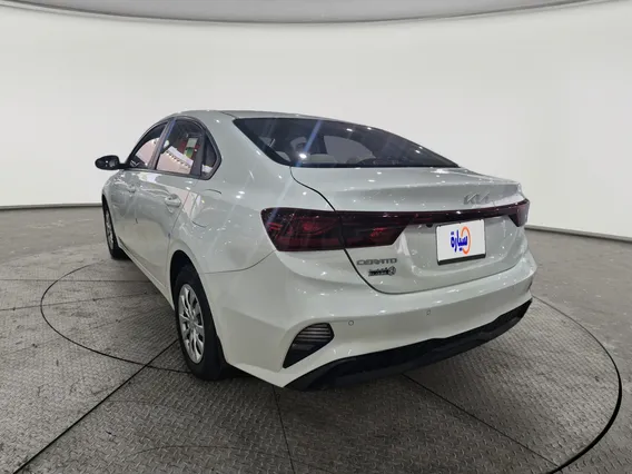 Kia Cerato L 2023 