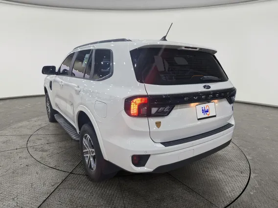 Ford Everest XLS 2025 
