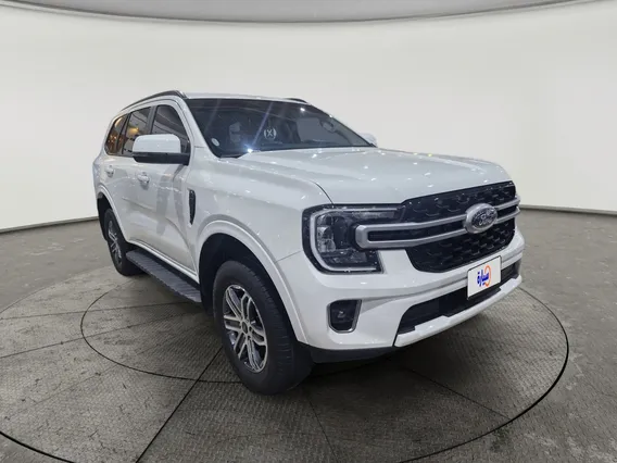 Ford Everest XLS 2025 